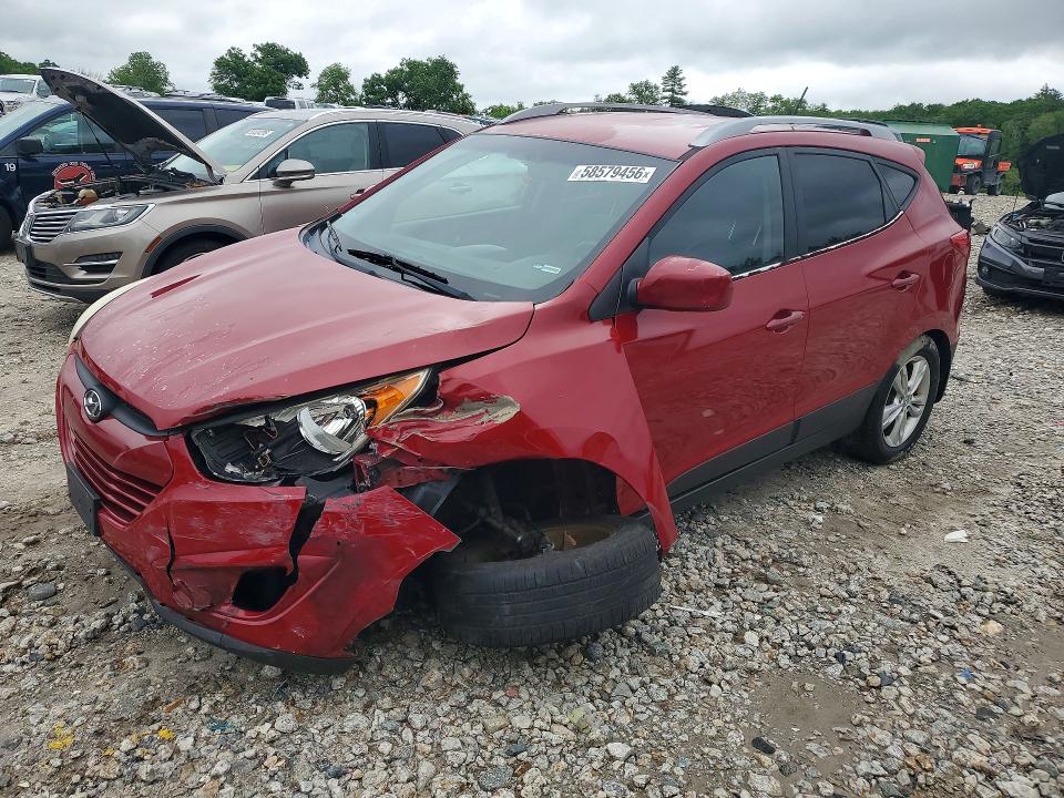 2010 Hyundai Tucson VIN KM8JUCAC7AU056610 COPART salvage auction — FRONT END, Ma - Cert Of Title-Reconstrctd Coll, sold $850 on 2026-07-08 (photo 1)
