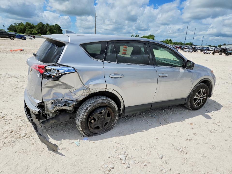 2018 Toyota Rav 4 VIN JTMZFREV0JJ198217 COPART salvage auction — REAR END, Tx - Salvage Vehicle Title, sold $375 on 2026-07-30 (photo 3)