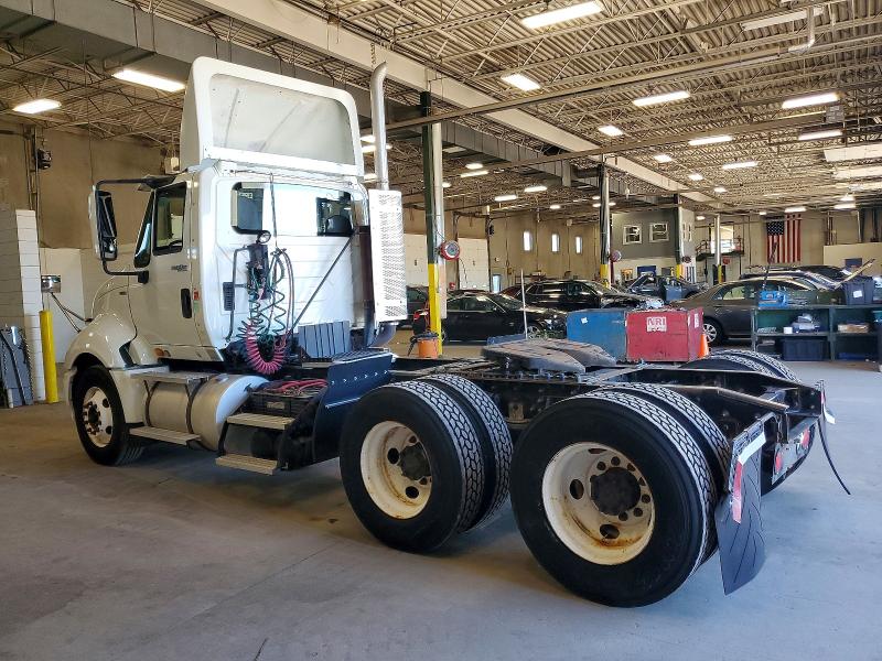 2011 International Prostar VIN 1HSCUSJR5BJ359195 COPART salvage auction — MINOR DENT/SCRATCHES, MN - CERTIFICATE OF TITLE, sold $3,500 on 2026-07-21 (photo 3)