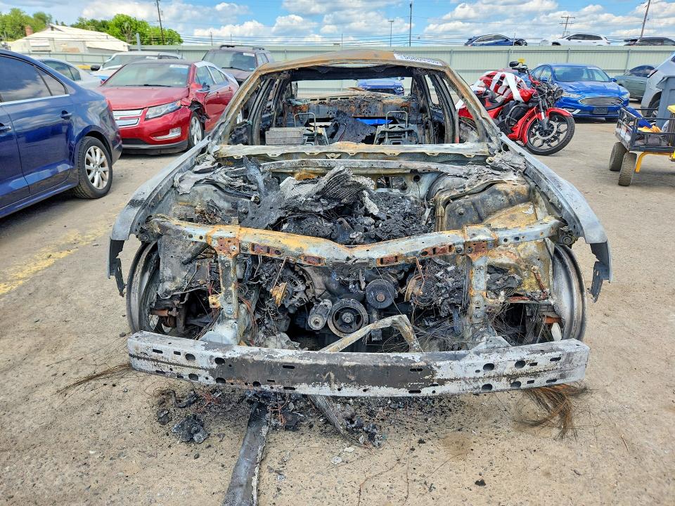 2015 Chrysler 300 VIN 2C3CCAGG2FH899742 COPART salvage auction — BURN, PA - CERTIFICATE OF SALVAGE, sold $275 on 2026-07-02 (photo 5)
