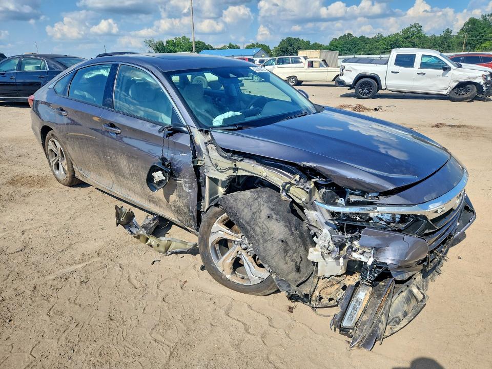 2018 Honda VIN 1HGCV1F58JA040251 COPART salvage auction — FRONT END, Al - Cert Of Title-Salvage Title, sold $3,800 on 2026-07-23 (photo 4)