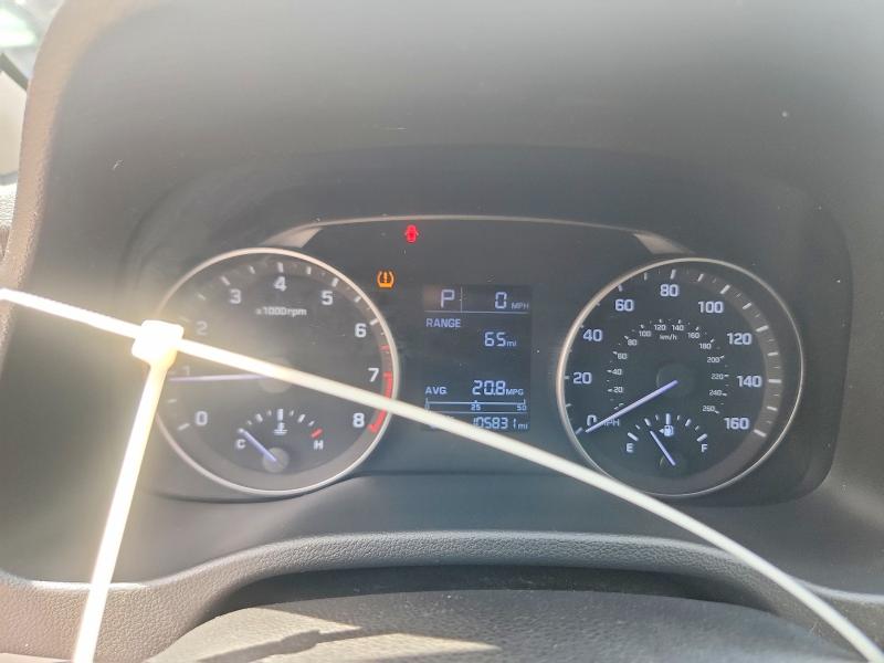 2017 Hyundai Elantra VIN 5NPD84LF4HH029212 COPART salvage auction — HAIL, Tx - Certificate Of Title, sold $3,800 on 2026-07-09 (photo 9)