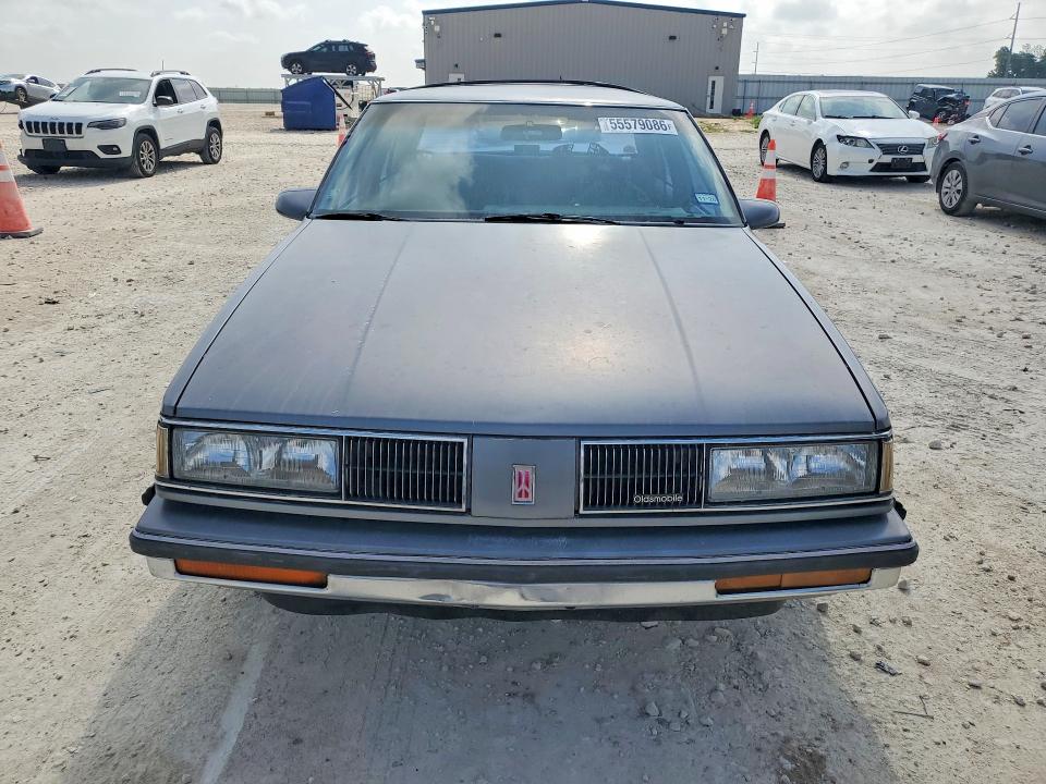 1989 Oldsmobile .88 VIN 1G3HY54C3K1816436 COPART salvage auction — REAR END, TX - SALVAGE VEHICLE TITLE, sold $70 on 2026-07-30 (photo 5)