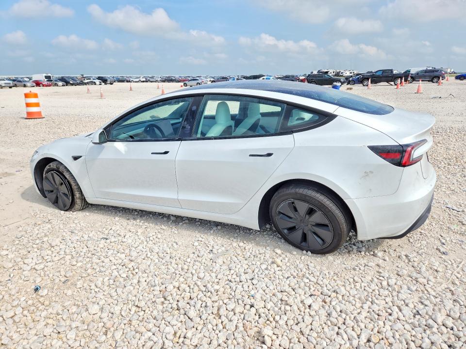 2026 Tesla VIN 5YJ3E1EA8TF139451 COPART salvage auction — SIDE, Tx - Salvage Vehicle Title, sold $13,400 on 2026-08-20 (photo 2)
