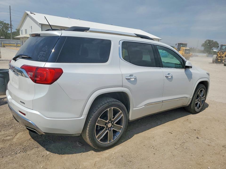 2017 Gmc Acadia VIN 1GKKNXLS7HZ301795 COPART salvage auction — MINOR DENT/SCRATCHES, Ia - Cert Of Title-Salvage Title, sold $4,650 on 2026-07-18 (photo 3)