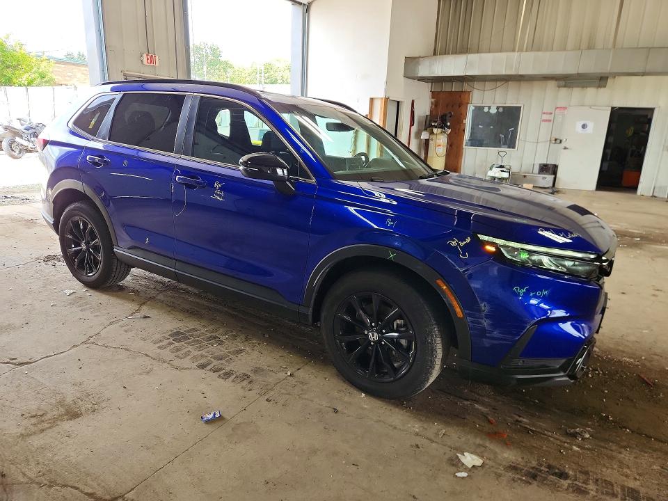 2024 Honda VIN 7FARS6H82RE047998 COPART salvage auction — VANDALISM, WI - CERT OF TITLE-SALVAGE VEHICLE, sold $18,600 on 2026-07-06 (photo 4)