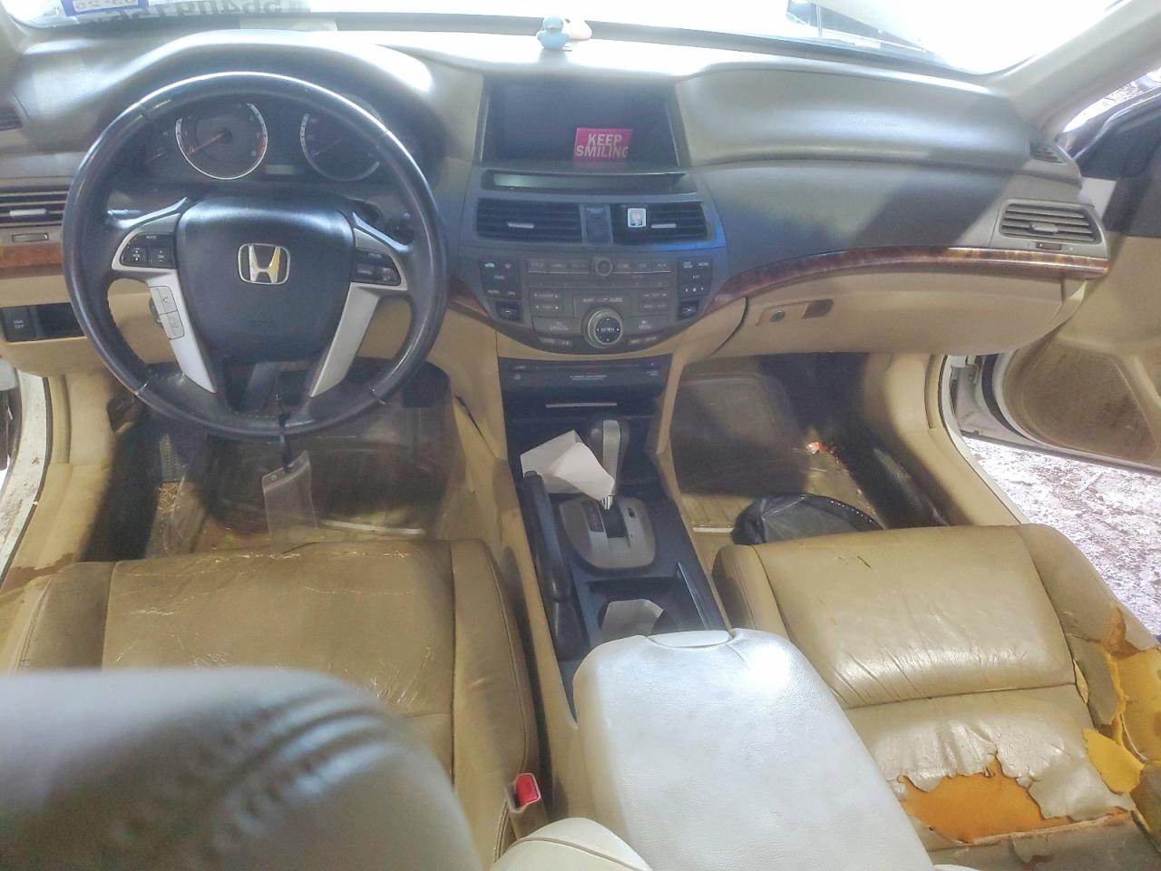 2008 Honda Accord VIN 1HGCP36808A039363 COPART salvage auction — Front End, TX - CERTIFICATE OF TITLE, sold $400 on 2026-07-02 (photo 8)