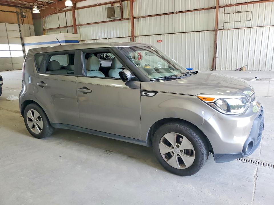 2015 Kia Soul VIN KNDJN2A27F7130424 COPART salvage auction — VANDALISM, Va - Cert Of Title - Salvage, sold $825 on 2026-07-31 (photo 4)