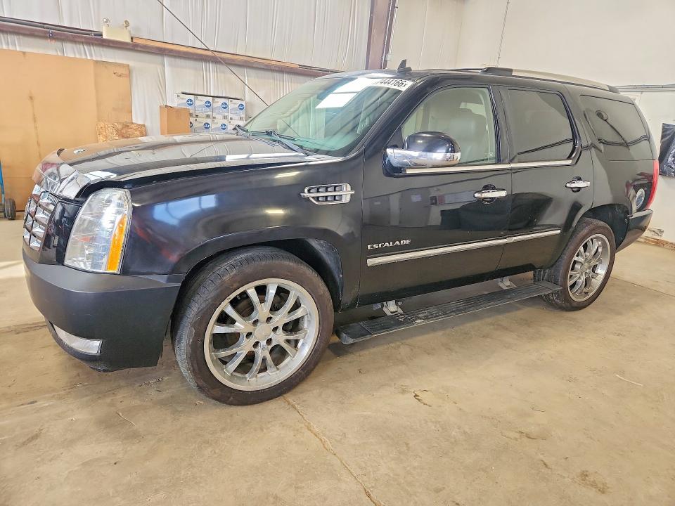 2011 Cadillac Escalade VIN 1GYS4BEF5BR194488 COPART salvage auction — MECHANICAL, Ab - Bos - Salvage, sold $1,800 on 2026-07-09 (photo 1)