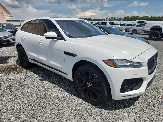 2017 Jaguar F-pace VIN SADCM2BV4HA899266 COPART salvage auction — NORMAL WEAR, Fl - Certificate Of Title (P), sold $4,500 on 2026-07-21 (photo 4)