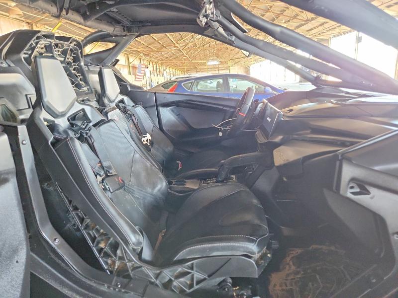 2025 Can-am Maverick VIN 3JB8XAT24SE000341 COPART salvage auction — MINOR DENT/SCRATCHES, AZ - CERTIFICATE OF TITLE, sold $28,000 on 2026-07-13 (photo 5)