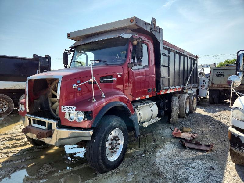 2005 Volvo Vhd VIN 4V5K99GH45N375527 COPART salvage auction — FRONT END, Nj - Cert Of Title-Salvage, sold $1,550 on 2026-07-07 (photo 2)