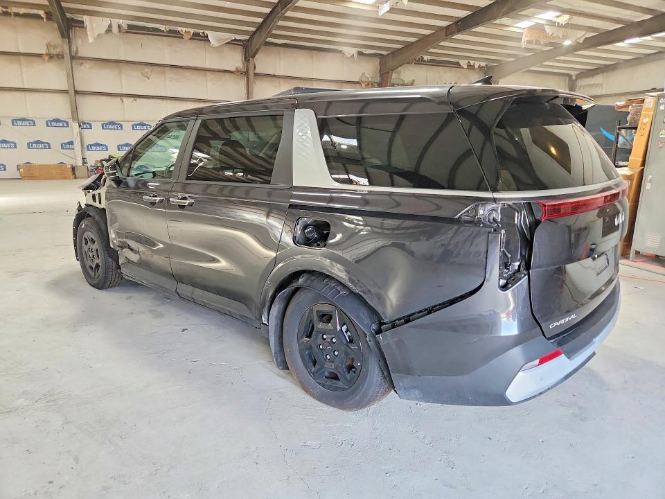 2026 Kia Carnival VIN KNDNB5K3XT6611370 COPART salvage auction — SIDE, Co - Certificate Of Title, sold $16,400 on 2026-07-08 (photo 2)