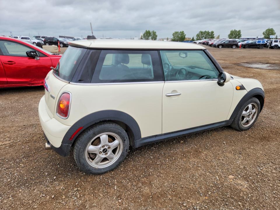 2009 Mini Cooper VIN WMWMF33529TU74906 COPART salvage auction — FRONT END, Ab - Bos - Salvage, sold $550 on 2026-08-04 (photo 3)