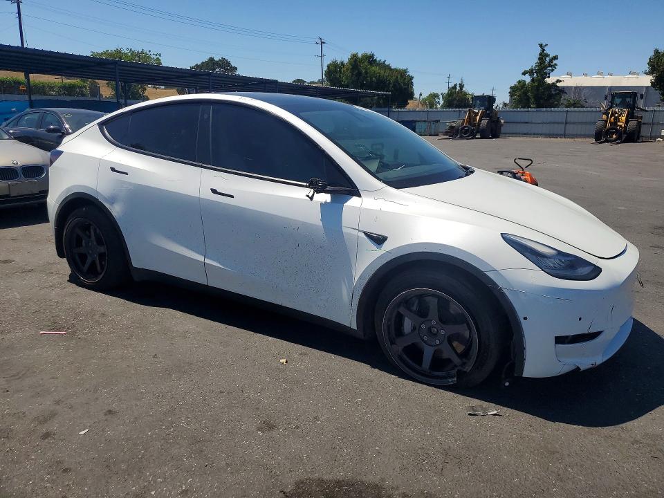 2021 Tesla Model y VIN 5YJYGAEE2MF189301 COPART salvage auction — FRONT END, Ca - Salvage Certificate, sold $90 on 2026-07-28 (photo 4)