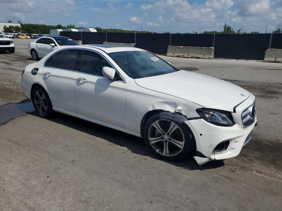 2017 Mercedes-benz VIN WDDZF4JB2HA104451 COPART salvage auction — FRONT END, Fl - Certificate Of Title (P), sold $6,500 on 2026-07-28 (photo 4)