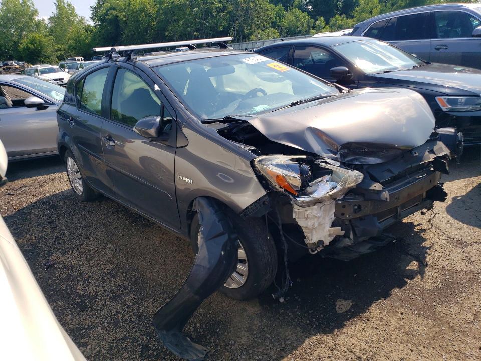 2015 Toyota Prius VIN JTDKDTB32F1108175 COPART salvage auction — FRONT END, Ct - Cert Of Title-Salvage, sold $675 on 2026-07-10 (photo 4)