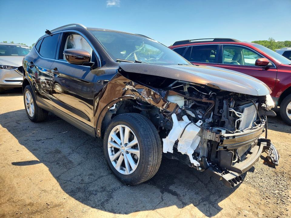 2017 Nissan Rogue VIN JN1BJ1CP1HW009290 COPART salvage auction — FRONT END, Ct - Cert Of Title-Salvage, sold $1,550 on 2026-07-17 (photo 4)