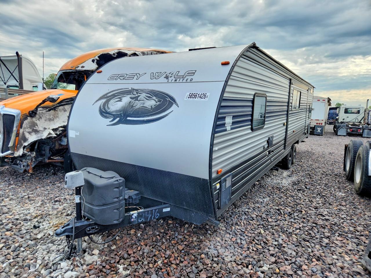 2022 Forest River Cherokee VIN 4X4TCKE21NK080568 COPART salvage auction — Normal Wear, MO - SALVAGE CERTIFICATE OF TITLE, sold $6,600 on 2026-07-09 (photo 2)
