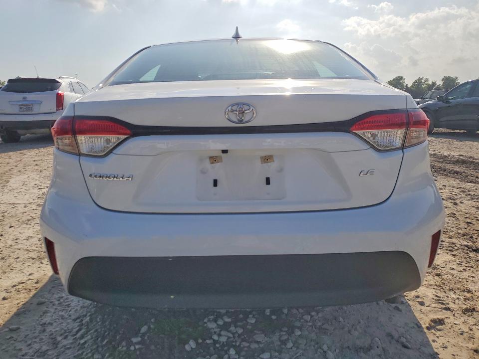 2024 Toyota Corolla VIN 5YFB4MDE6RP192764 COPART salvage auction — WATER/FLOOD, Fl - Cert Of Title-Slvg Rebld Flood, sold $7,800 on 2026-07-14 (photo 6)