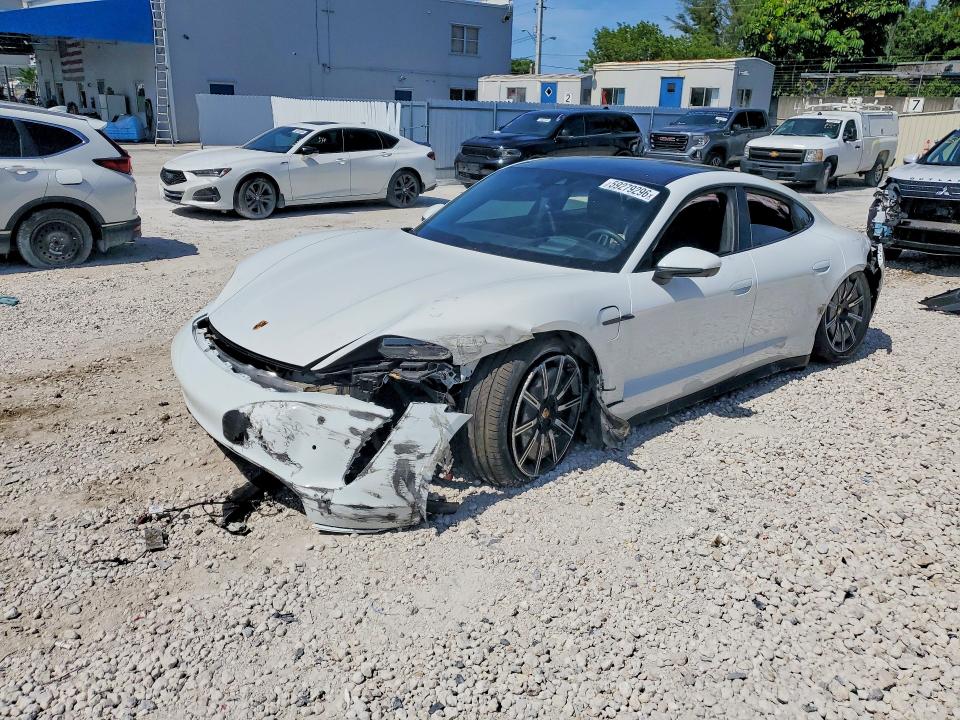 2022 Porsche Taycan VIN WP0AA2Y15NSA15165 — COPART salvage auction photo