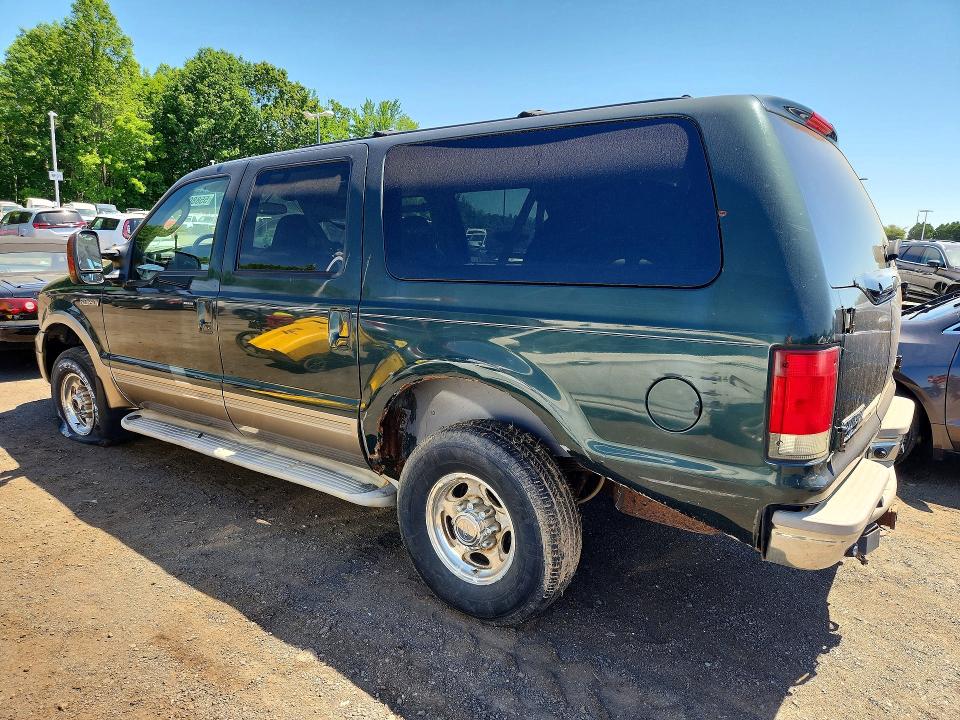 2005 Ford Excursion VIN 1FMNU45S35EC42315 COPART salvage auction — MINOR DENT/SCRATCHES, Ny - Certificate Of Title, sold $4,900 on 2026-07-09 (photo 2)