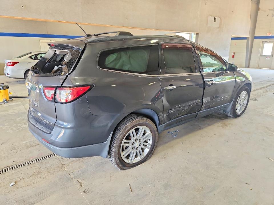 2014 Chevrolet Traverse VIN 1GNKRGKD6EJ263108 COPART salvage auction — ALL OVER, Va - Cert Of Title - Salvage, sold $875 on 2026-07-02 (photo 3)