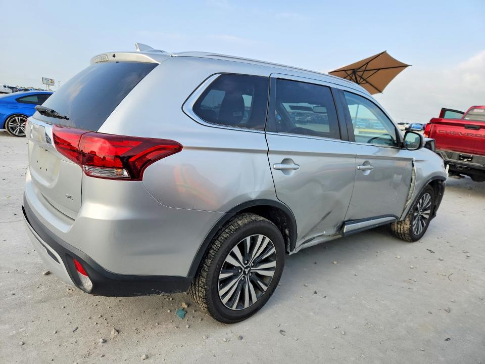 2020 Mitsubishi VIN JA4AD3A34LZ025299 COPART salvage auction — FRONT END, Tx - Salvage Vehicle Title, sold $1,900 on 2026-07-17 (photo 3)