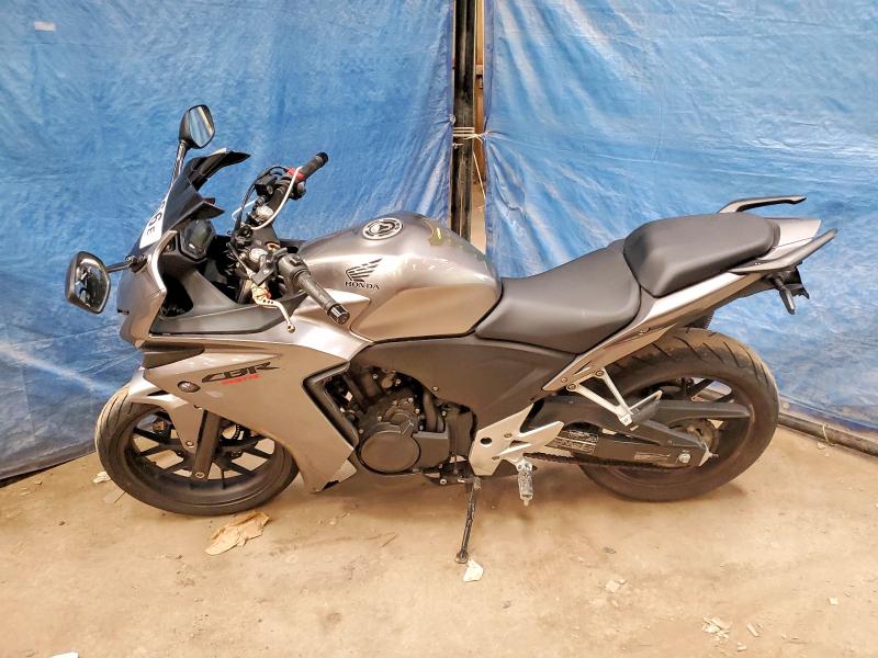 2015 Honda Cbr VIN MLHPC4423F5200002 COPART salvage auction — FRONT END, ON - PERMIT NO BRAND - UNFIT, sold $1,350 on 2026-07-14 (photo 3)