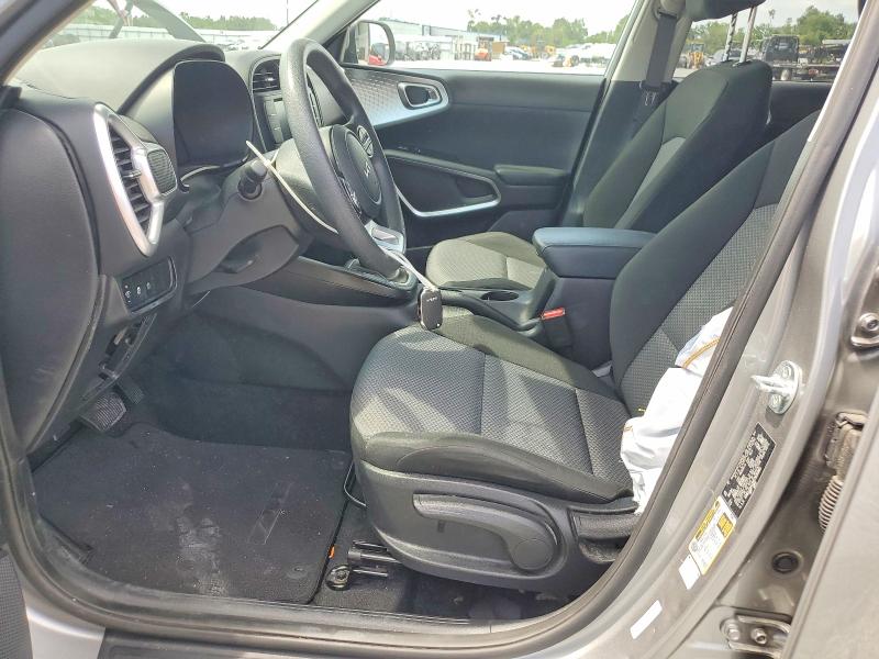 2024 Kia Soul VIN KNDJ23AU6R7920365 COPART salvage auction — SIDE, Salvage Title, sold $3,000 on 2026-07-24 (photo 7)