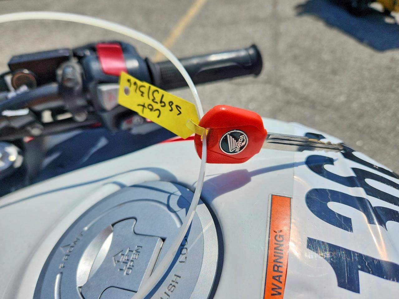 2015 Honda CB500 VIN MLHPC4513F5200006 COPART salvage auction — Front End, CA - SALVAGE CERTIFICATE, sold $425 on 2026-07-02 (photo 8)