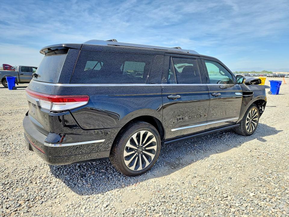 2023 Lincoln Navigator VIN 5LMJJ3LG8PEL08910 COPART salvage auction — FRONT END, Co - Public - Salvage Title, sold $18,400 on 2026-07-23 (photo 3)