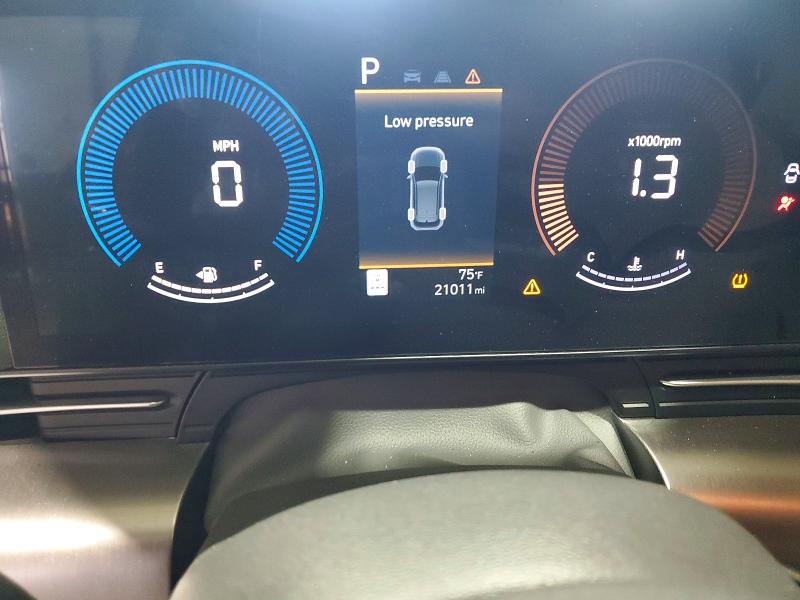 2025 Hyundai Kona VIN KM8HBCAB2SU303092 COPART salvage auction — FRONT END, AZ - CERT OF TITLE - SALVAGE, sold $6,700 on 2026-07-20 (photo 9)