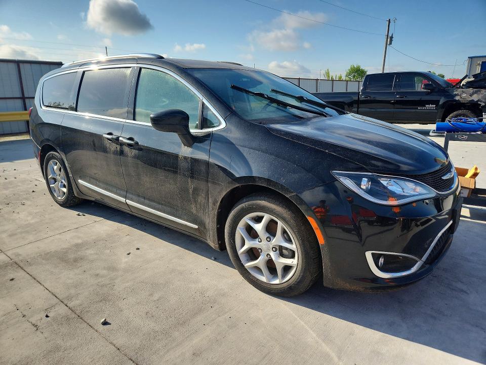 2018 Chrysler Pacifica VIN 2C4RC1EG0JR330304 COPART salvage auction — MECHANICAL, Tx - Certificate Of Title, sold $3,850 on 2026-07-02 (photo 4)