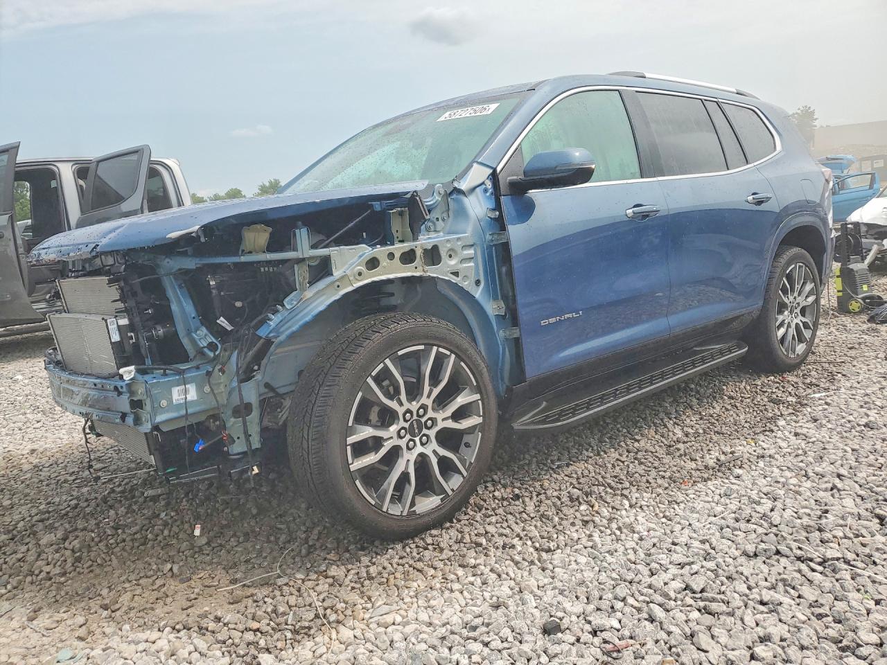 2026 GMC Acadia VIN 1GKENSKS8TJ260196 — COPART salvage auction photo
