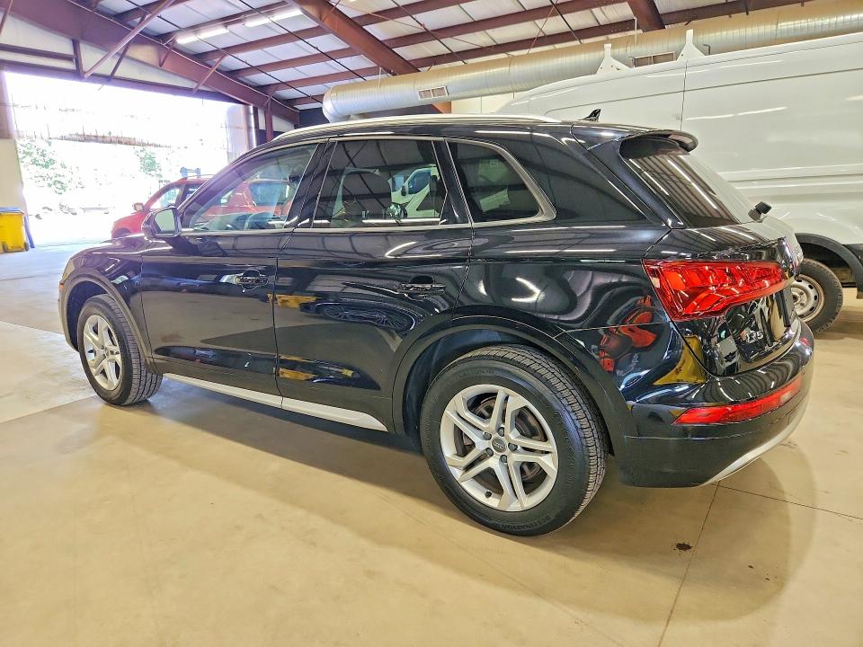 2018 Audi Q5 VIN WA1ANAFY1J2133617 COPART salvage auction — MINOR DENT/SCRATCHES, Ct - Certificate Of Title (P), sold $7,900 on 2026-07-30 (photo 2)