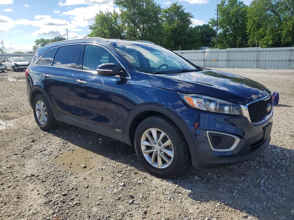 2017 Kia Sorento VIN 5XYPGDA38HG262039 COPART salvage auction — FRONT END, Mt - Certificate Of Title, sold $700 on 2026-07-28 (photo 4)