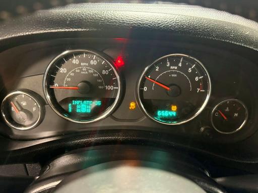 2014 Jeep Wrangler / VIN 1C4BJWDG7EL203909 COPART salvage auction — MINOR DENT/SCRATCHES, In - Certificate Of Title (P), sold $10,700 on 2026-07-29 (photo 9)