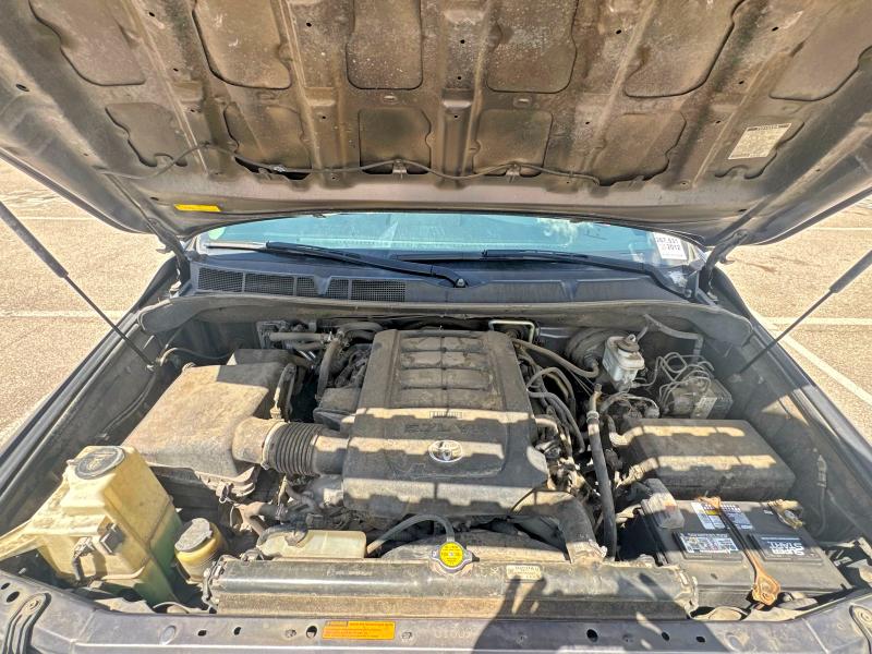 2012 Toyota VIN 5TDDW5G11CS071124 COPART salvage auction — MINOR DENT/SCRATCHES, Tx - Certificate Of Title (P), sold $3,550 on 2026-07-14 (photo 7)