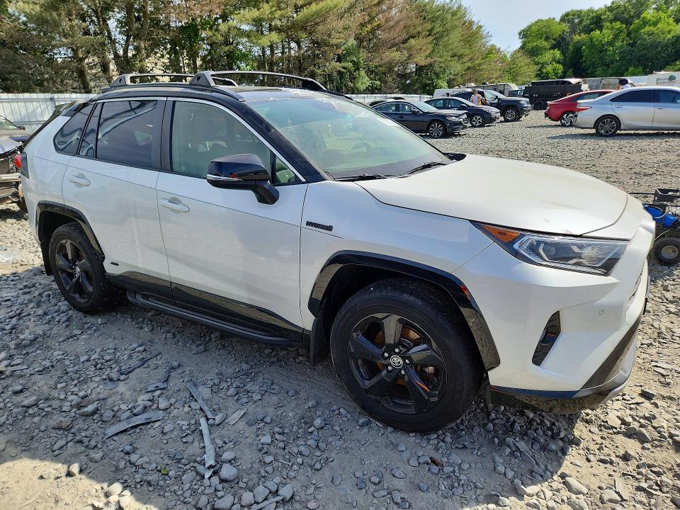 2020 Toyota Rav 4 VIN JTMEWRFV2LJ035715 COPART salvage auction — REAR END, Nj - Cert Of Title-Salvage, sold $12,300 on 2026-07-13 (photo 4)