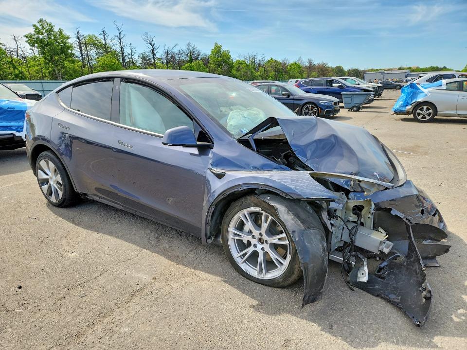 2023 Tesla Model y VIN 7SAYGDEE7PF699331 COPART salvage auction — FRONT END, Pa - Certificate Of Salvage, sold $6,300 on 2026-07-20 (photo 4)