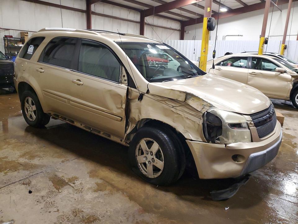 2005 Chevrolet Equinox VIN 2CNDL73F456088966 COPART salvage auction — SIDE, PA - CERTIFICATE OF SALVAGE, sold $400 on 2026-07-17 (photo 4)