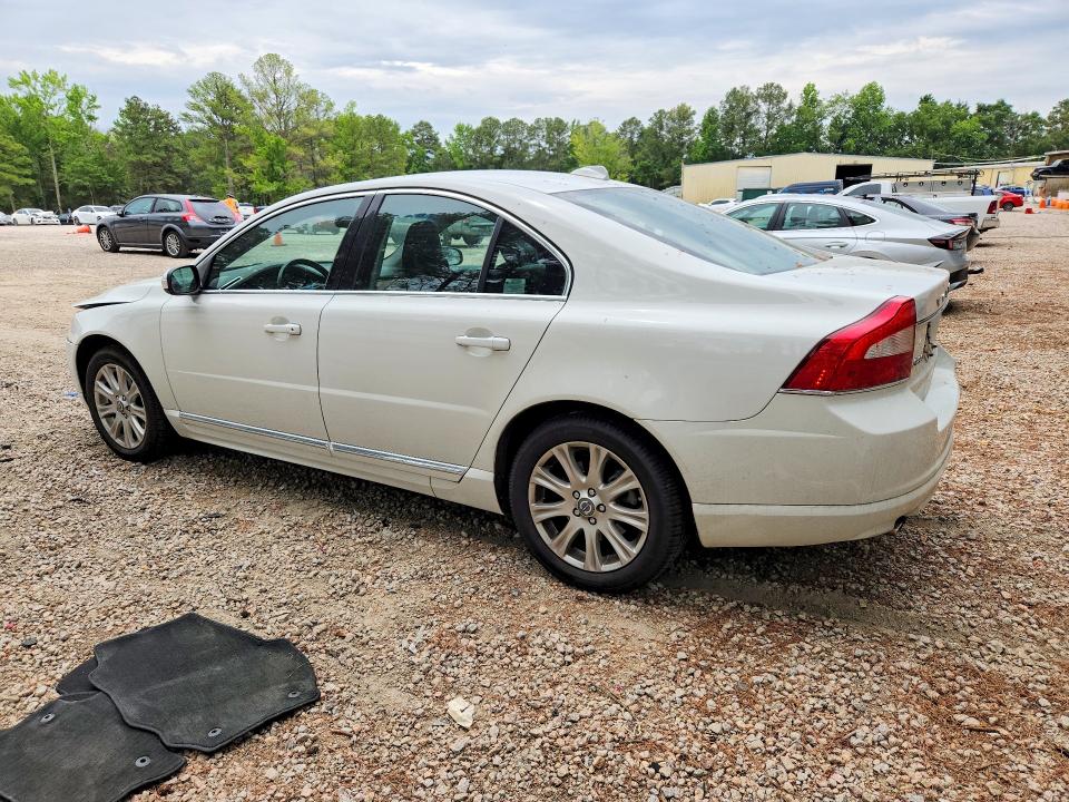 2010 Volvo S80 VIN YV1982AS6A1118149 COPART salvage auction — FRONT END, NC - SALVAGE CERTIFICATE OF TITLE, sold $275 on 2026-07-24 (photo 2)