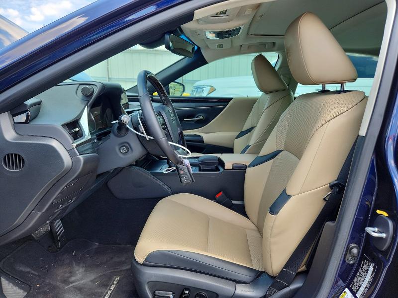 2021 Lexus ES VIN 58ADZ1B16MU102196 COPART salvage auction — SIDE, Tx - Salvage Vehicle Title, sold $11,800 on 2026-07-31 (photo 7)