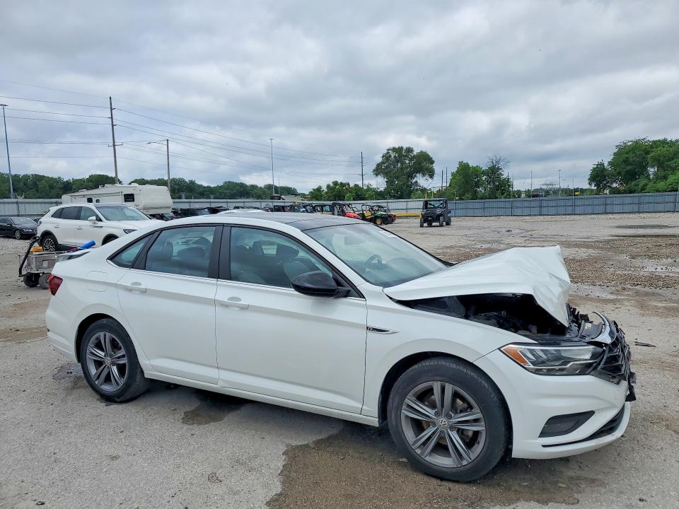 2019 Volkswagen Jetta VIN 3VWC57BUXKM098782 COPART salvage auction — FRONT END, Ia - Cert Of Title-Salvage Title, sold $1,300 on 2026-07-24 (photo 4)