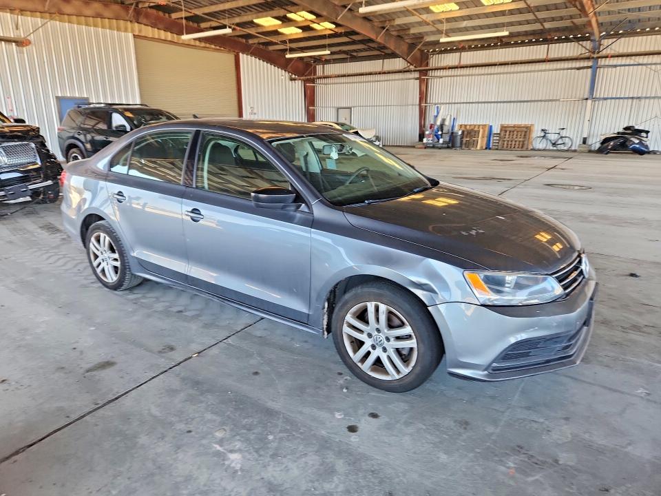 2015 Volkswagen Jetta VIN 3VW1K7AJ5FM352539 COPART salvage auction — FRONT END, Ca - Dis/Dlr/Exp Only Clean Title, sold $575 on 2026-07-02 (photo 4)
