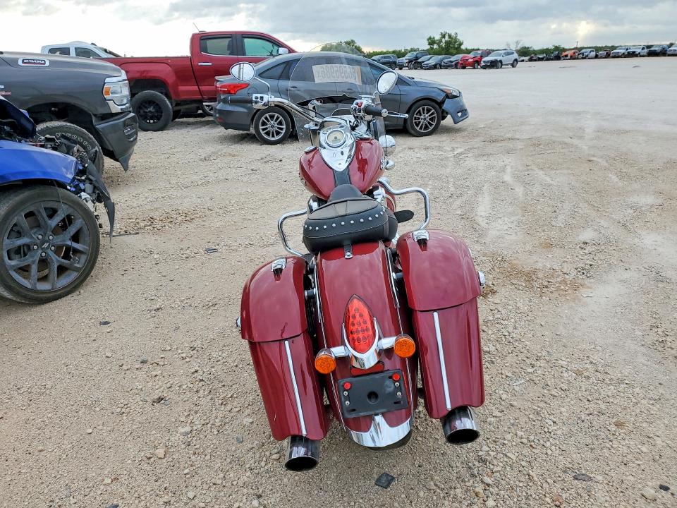 2016 Indian Springfield VIN 56KTHAAA6G3340243 COPART salvage auction — FRONT END, Tx - Salvage Vehicle Title, sold $2,600 on 2026-07-09 (photo 4)