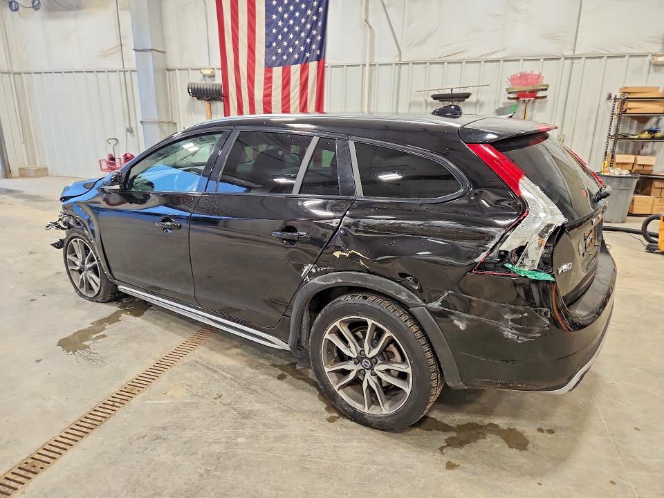 2017 Volvo V60 VIN YV440MWK8H1035695 COPART salvage auction — FRONT END, Wi - Junked Vehicle Bill Of Sale, sold $650 on 2026-07-07 (photo 2)