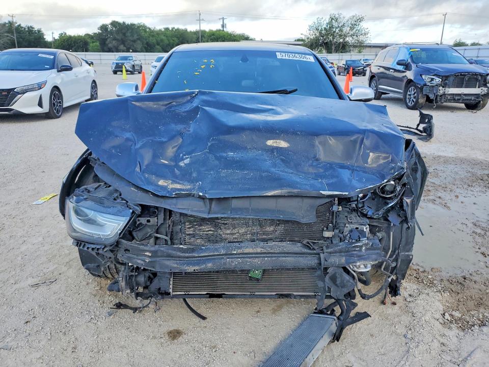 2013 Audi Rs4 VIN WAUBGAFLXDA162694 COPART salvage auction — FRONT END, Tx - Salvage Vehicle Title, sold $1,250 on 2026-08-27 (photo 5)