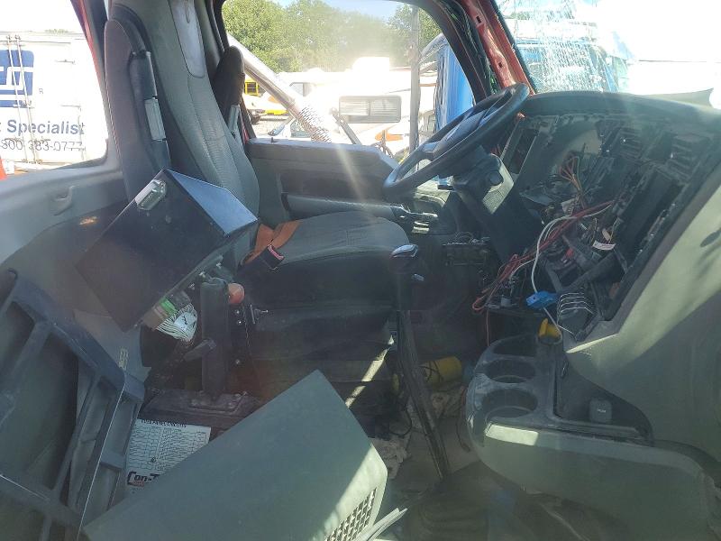 2021 Kenworth T880 VIN 1NKZXPEX2MJ466643 COPART salvage auction — ROLLOVER, MO - SALVAGE CERTIFICATE OF TITLE, sold $21,700 on 2026-07-16 (photo 5)